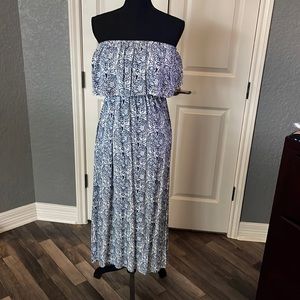 Blue strapless dress!